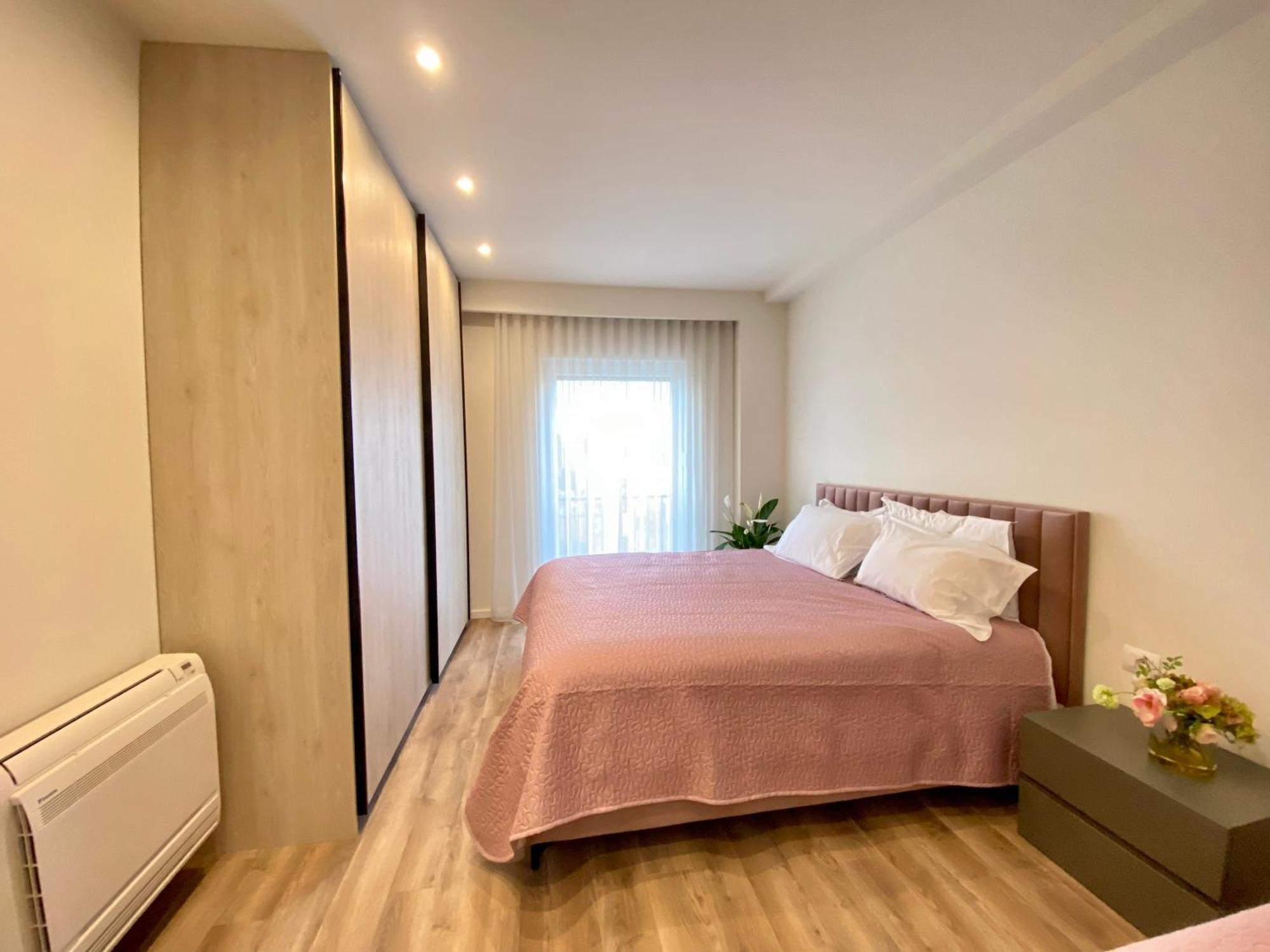 Delight Apartment Tirana Exterior foto