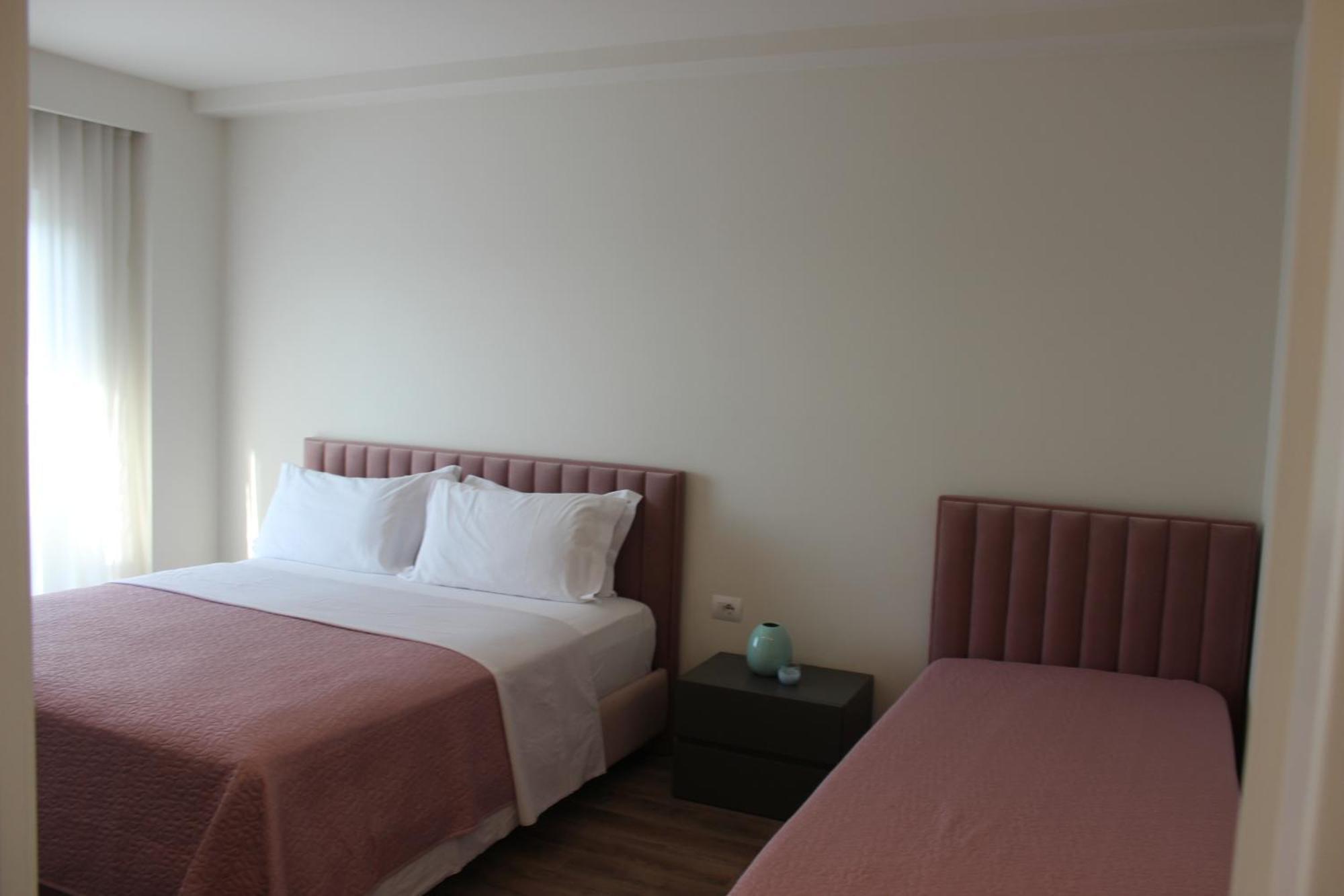 Delight Apartment Tirana Exterior foto